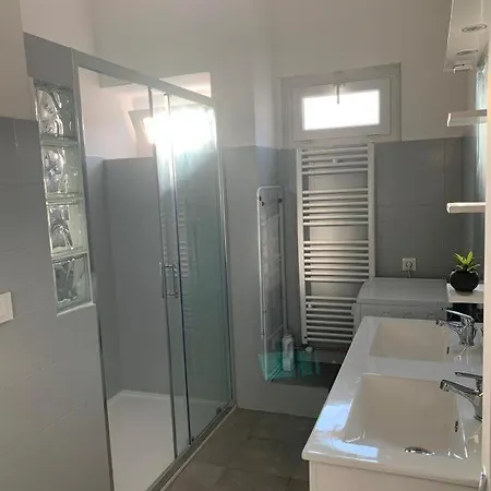 Apartment Cancon: 6 Personnes, Centre *